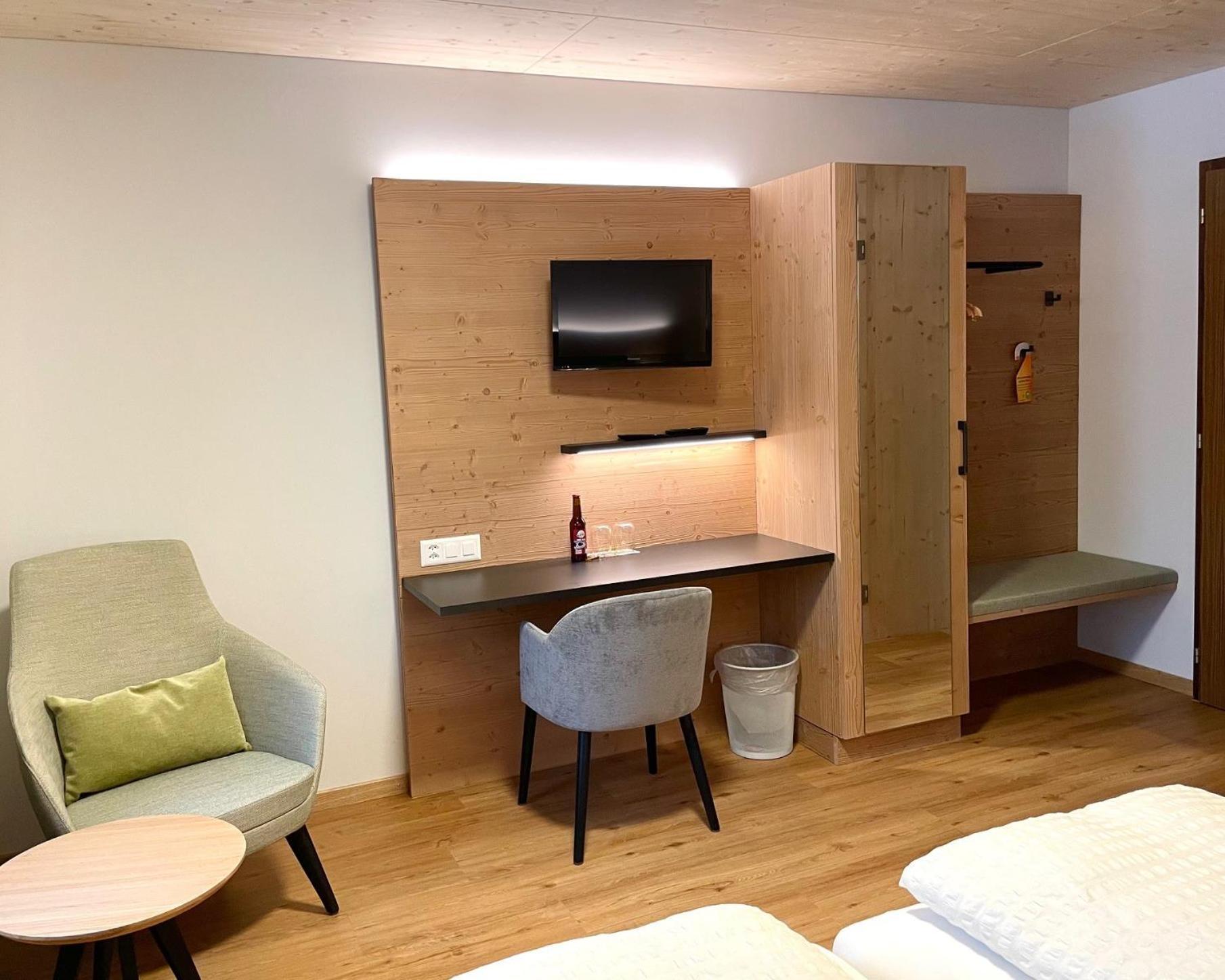 Boutique Und Bier Hotel Des Alpes 피쉬 외부 사진